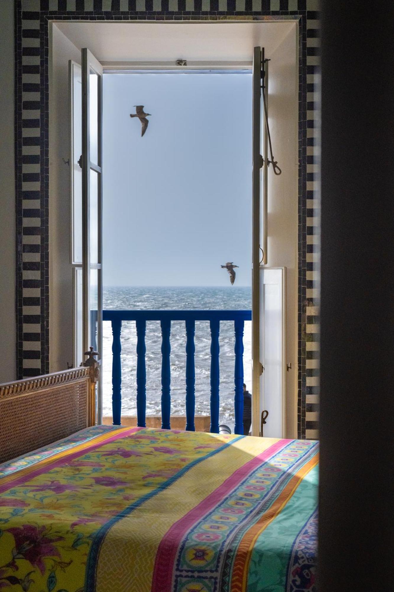 Salut Maroc! Hotel Есувейра Екстериор снимка